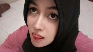 10 Viral Indonesia Video Wiwik Barat Viral 2025 Anjay Hijab Kebaya coklat