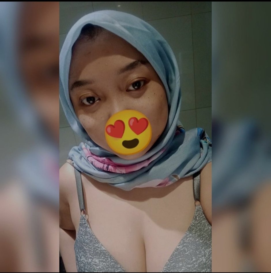Hijab Trending 2025 Viral Lagi Di Gebj0t Nyampe Maksimal Gadis Hijab Pipis Basah Di Kasur