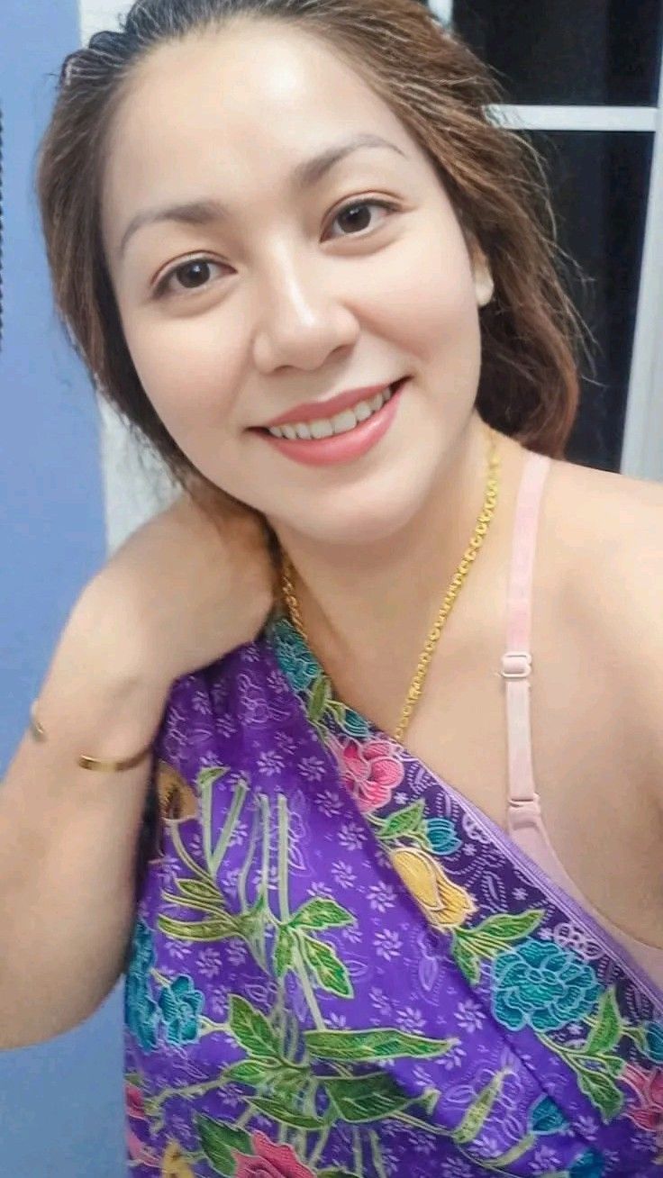 Indonesian Indo Terbaru Tatapan Membara, Hasrat Tak Terbendung Janda Top Global